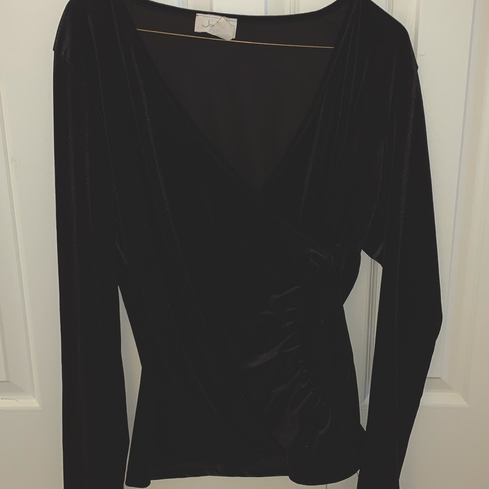 Black Velvet Long-Sleeve Wrap-Style Top - Large